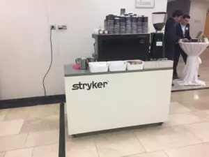 Kaffeetheke mit Siebträgermaschine und Mühle von Stryker beim ALICE-Kurs in der Philharmonie Essen